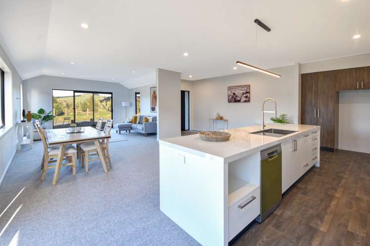 44 Constitution Avenue Milton_5