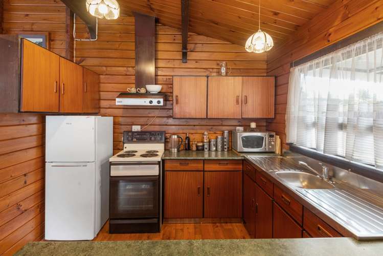 34 Black Peak Road Omarama_16