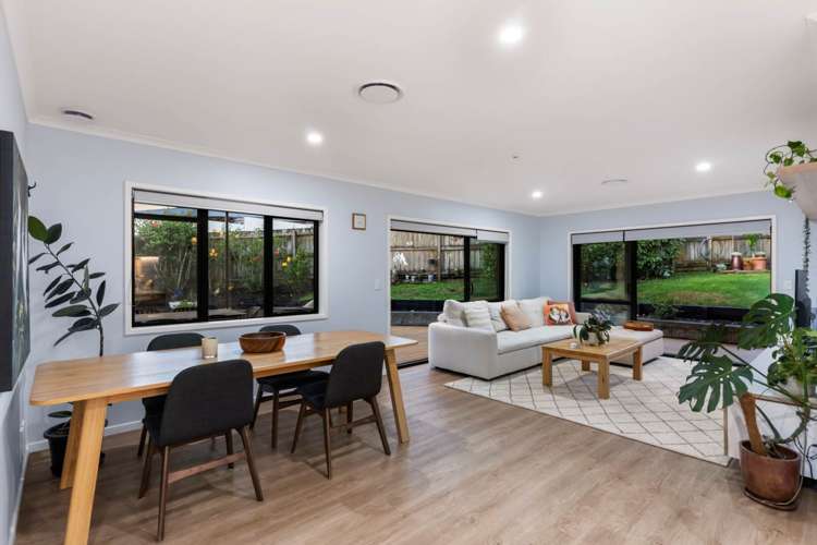 20A Murray Road Te Atatu Peninsula_12