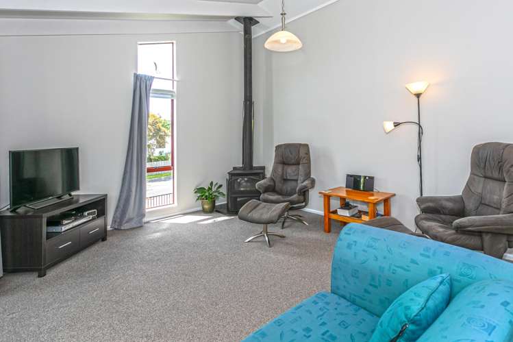 104 Ngati Pu Place Whangamata_23