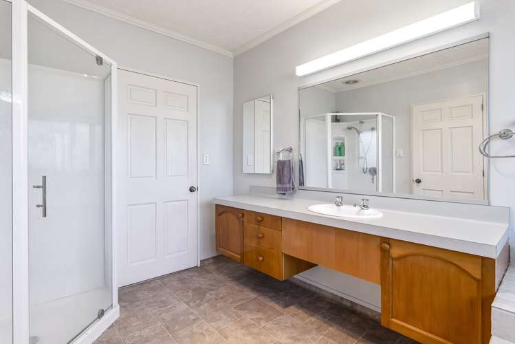 8 Renata Road Otaki_9