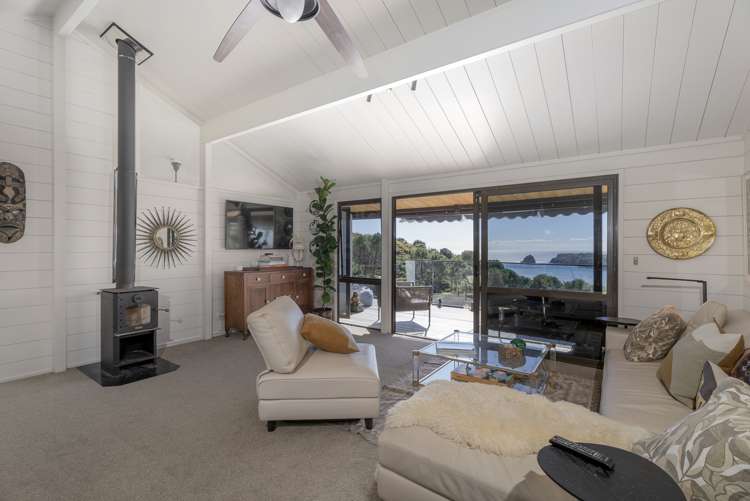 77 Grange Road Hahei_16