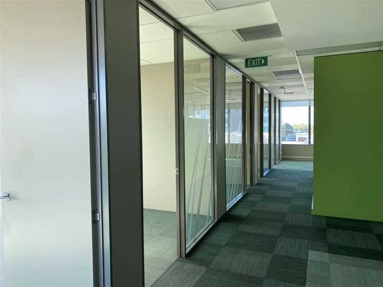 4th Floor, 354 Victoria Street Hamilton Central_6