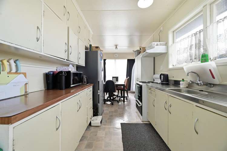 338 Clayton Road_3