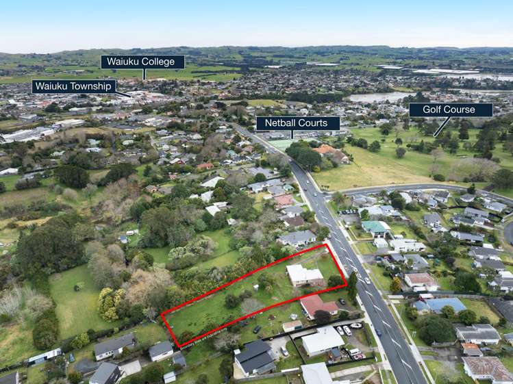 89 Kitchener Road Waiuku_16