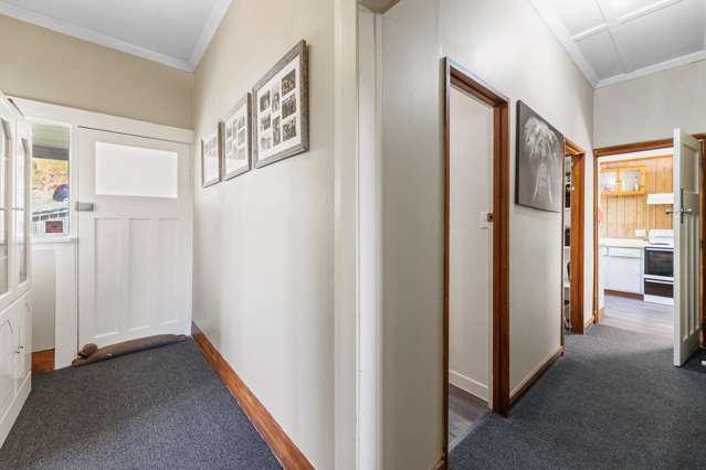 44 Leckhampton Court Clyde Hill_4