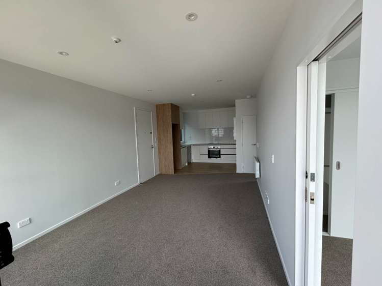 6/3 Treasure Lane Te Atatu South_3