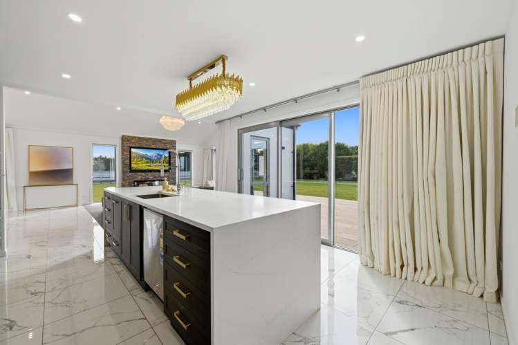 2 Marama Avenue South Otatara_9