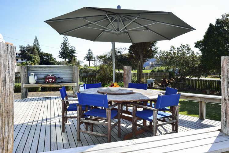 10 Kuku Avenue Mahia_22