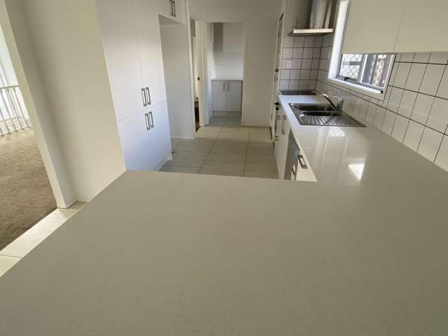 69 Marendellas Drive Bucklands Beach_4