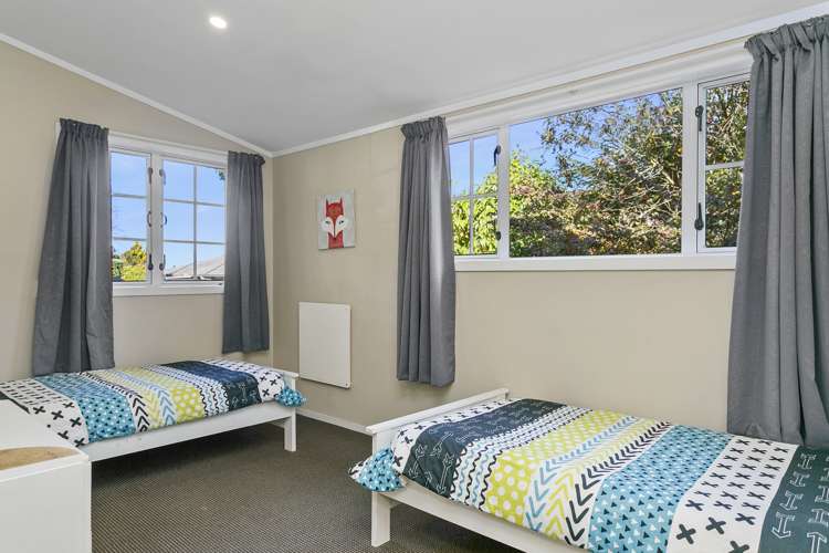 14 Liston Avenue Hilltop_20