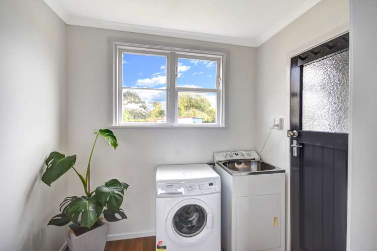 146 Riselaw Road Calton Hill_14