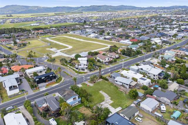 1299 Papamoa Beach Road Papamoa Beach_3