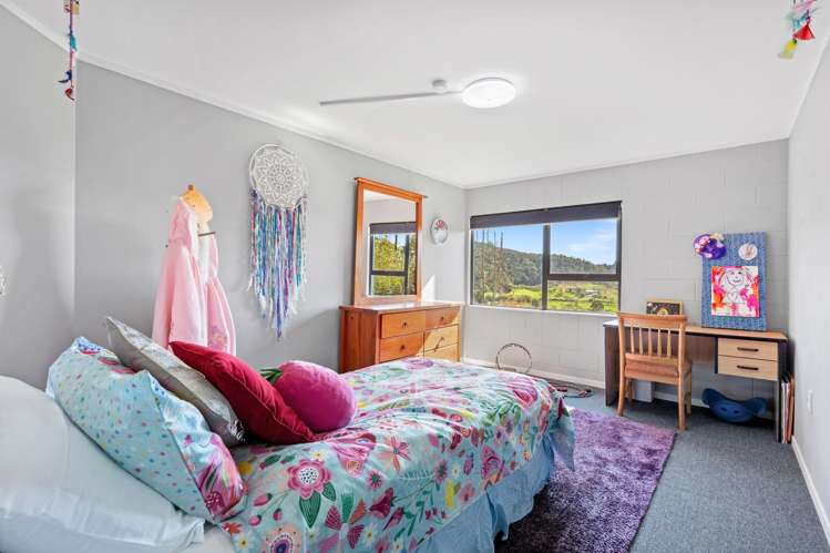 68 Valley View Road Otaika_15