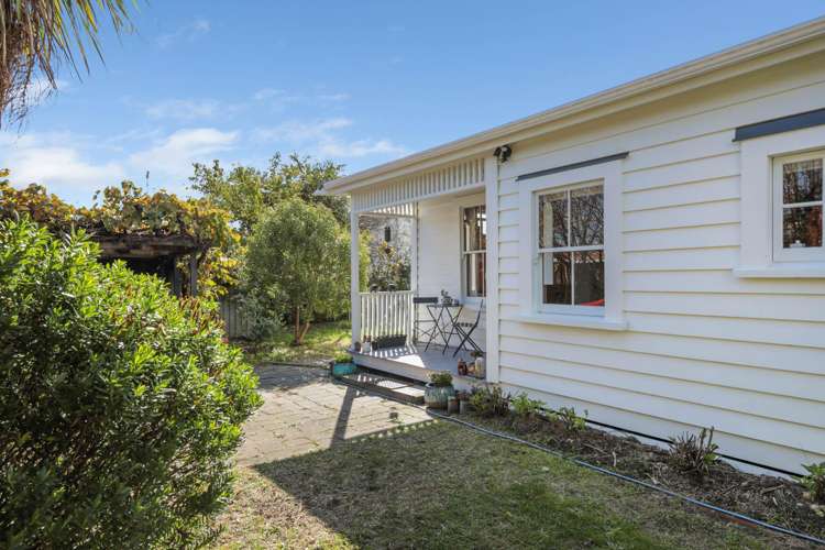 24 Dillons Point Road Islington_27