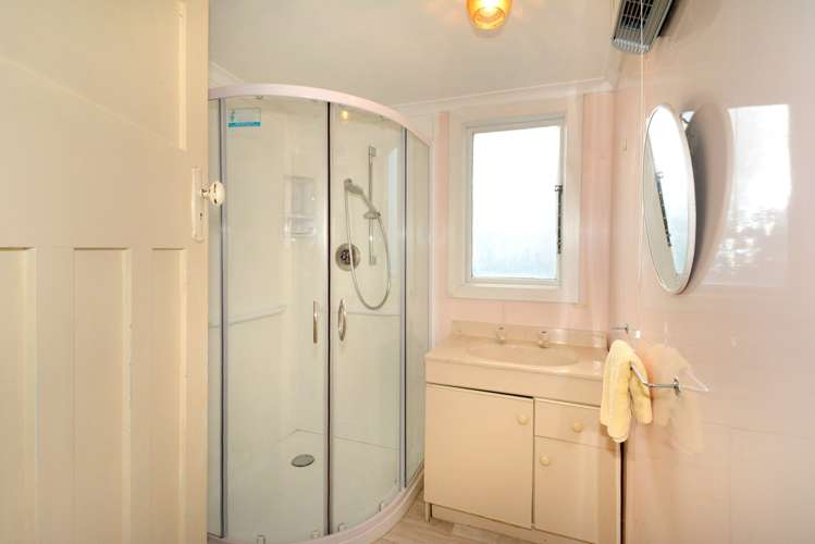 57 Loyalty Street Forbury_13