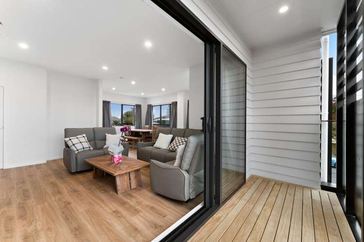 11 Waipani Road Te Atatu Peninsula_8