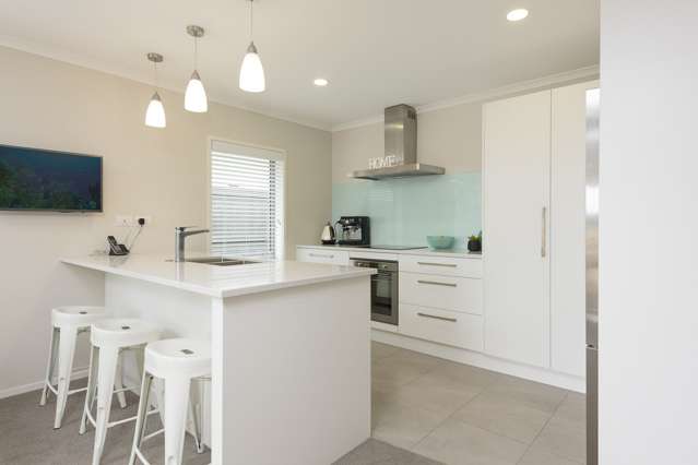 10 Celmisia Retreat Papamoa_2