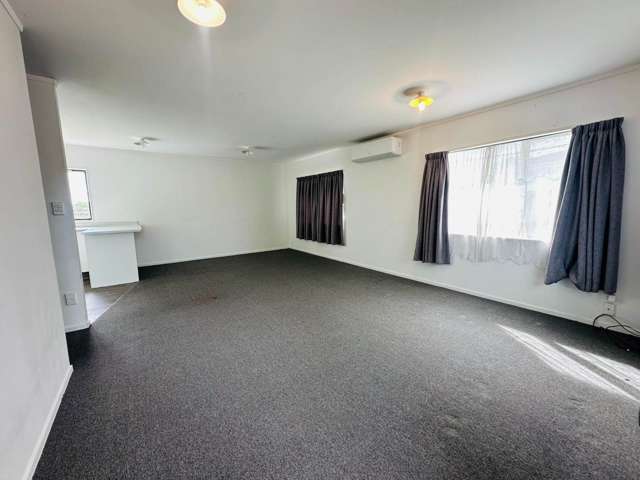 2/43 Coombe Avenue Otara_2