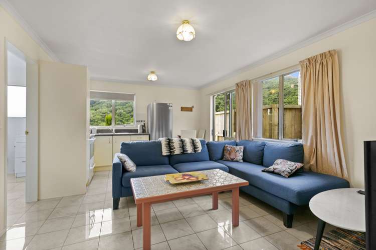 102a Parkvale Road Karori_13
