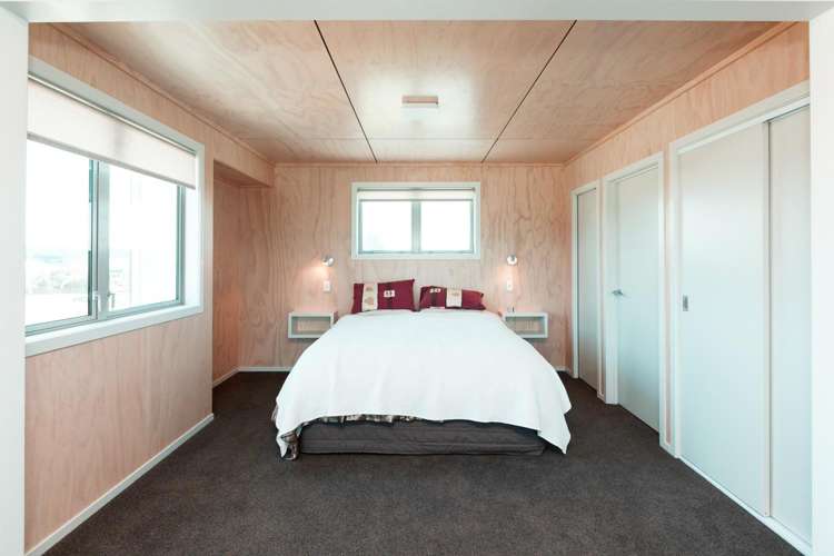 1 Roore Street Foxton Beach_7