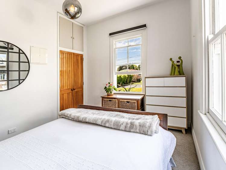 38 Waiwaka Terrace Strandon_15