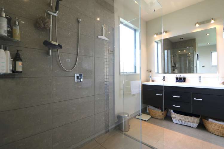 68 Wilcox Road Seaward Bush_11