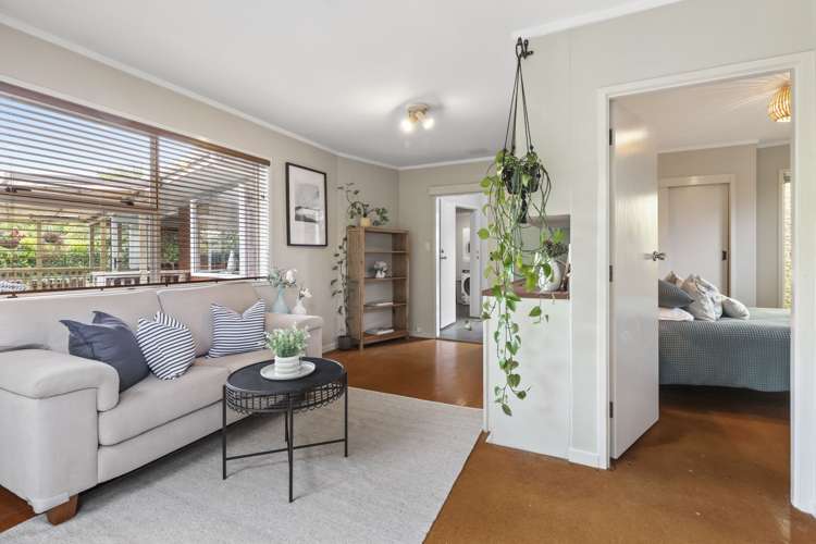 4 Coulthard Terrace Opaheke_14