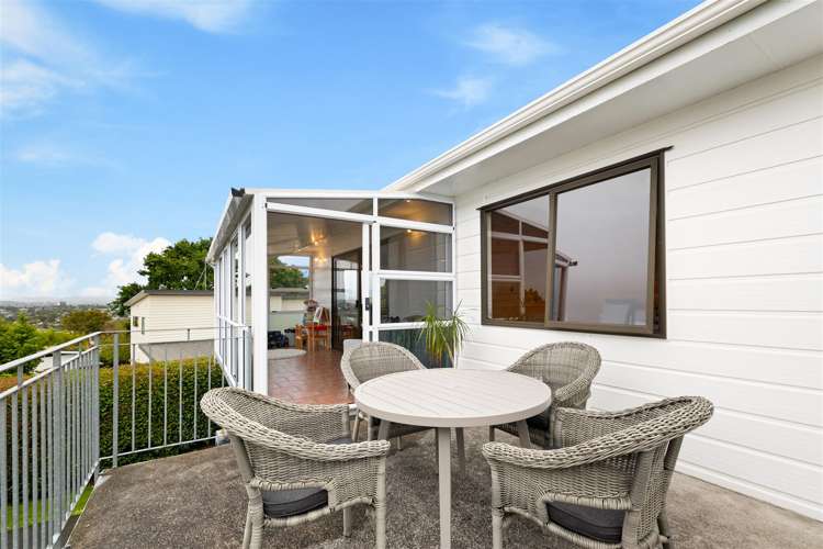 1/9 Chorley Avenue Massey_21