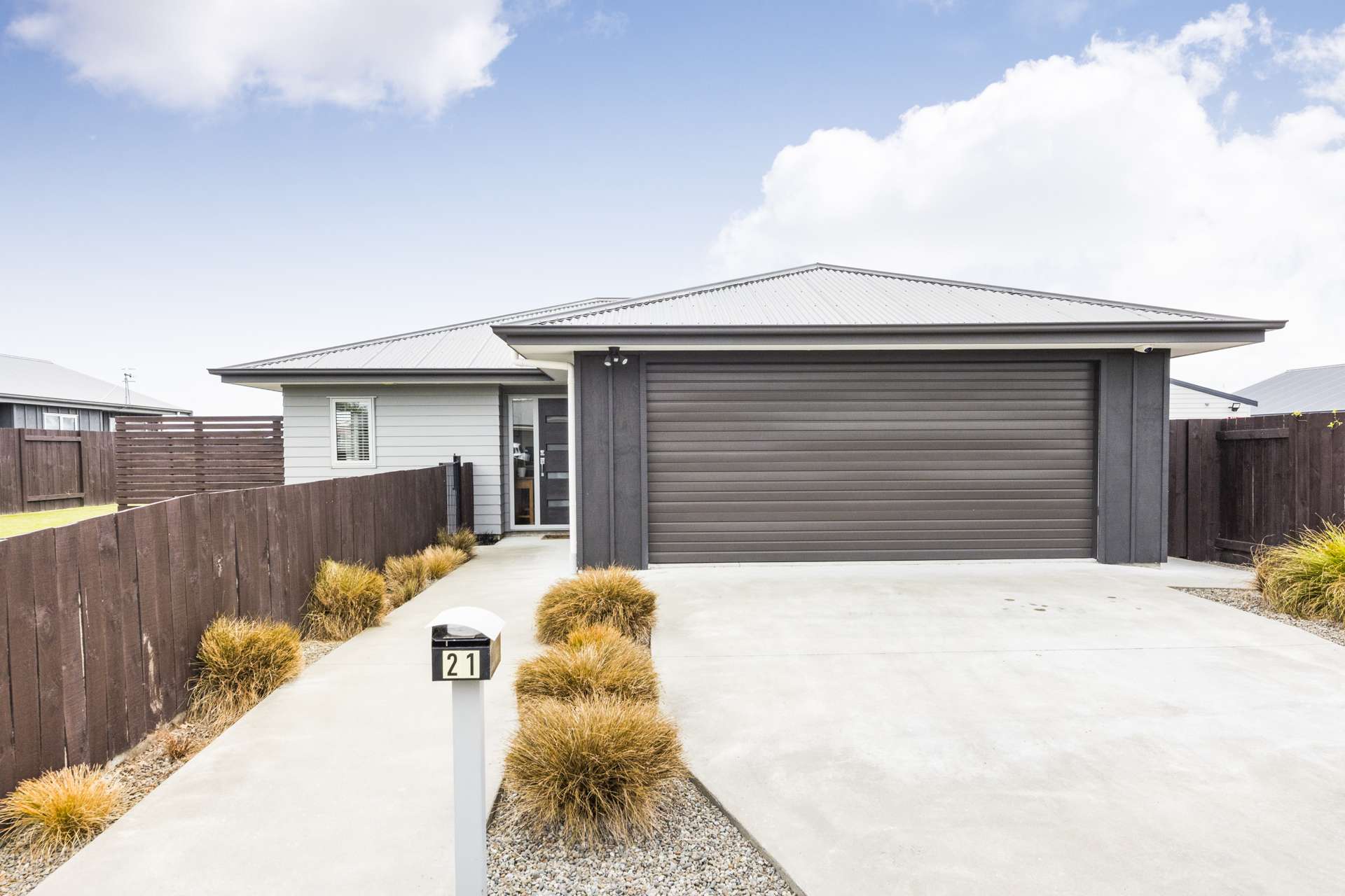 21 Wescombe Grove Feilding_0