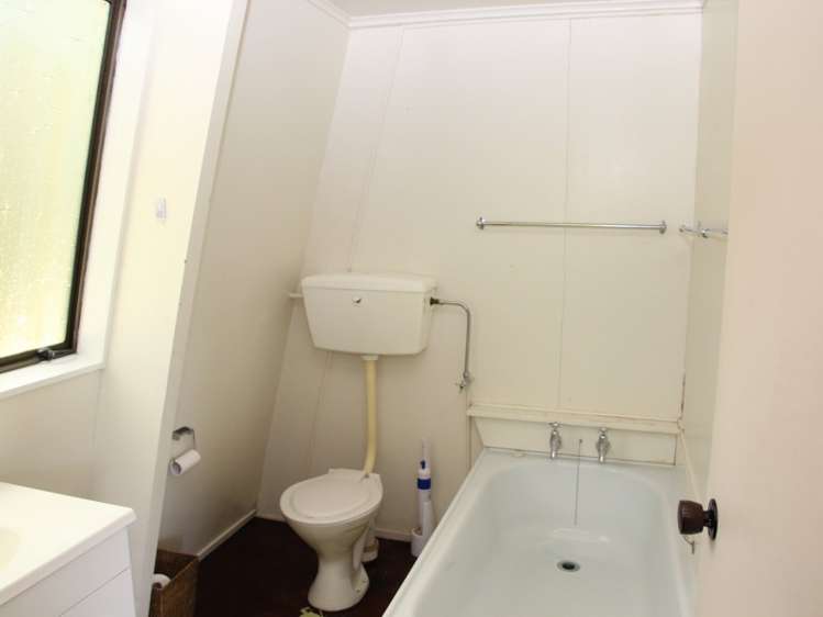 5 Kutai Street Turangi_9