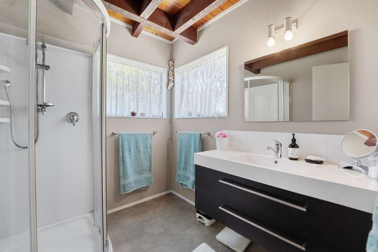 11a Ash Place Whalers Gate_13