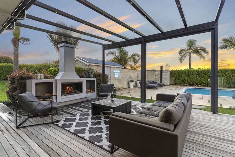 81 Whitford Park Road Whitford_17