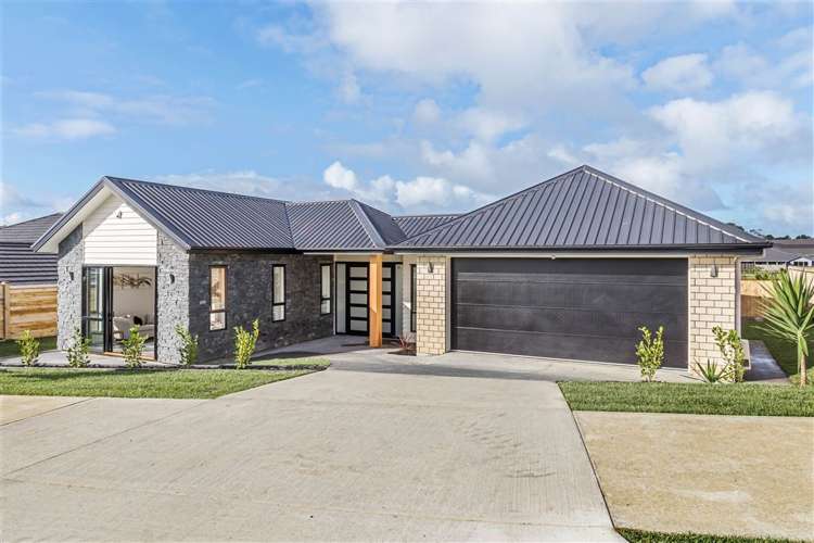 3 Walnut Road Riverhead_0