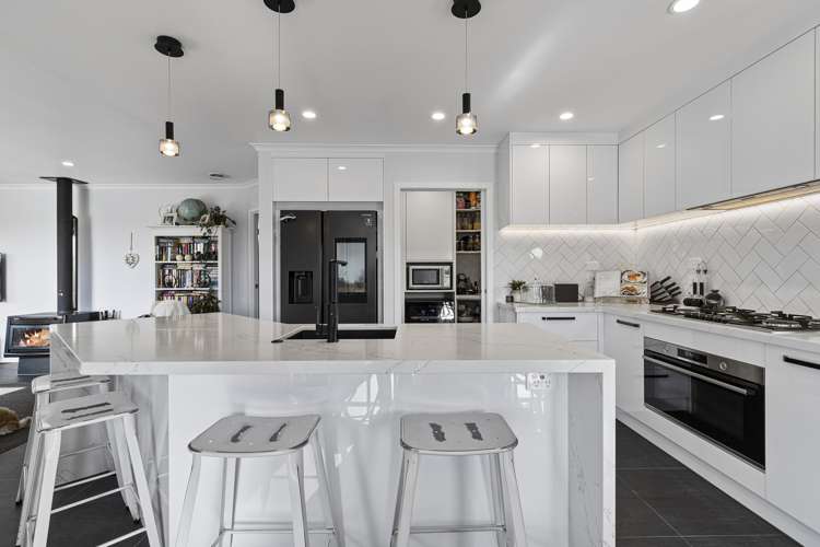 1 Highbrook Way Whatawhata_7