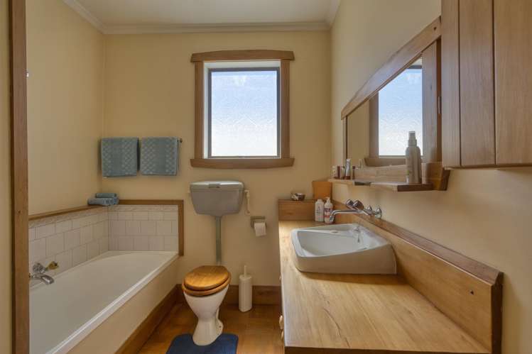 75-77 Revell Street Hokitika_33