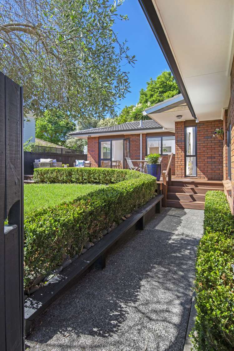 1/25 Nicholas Road Somerville_14