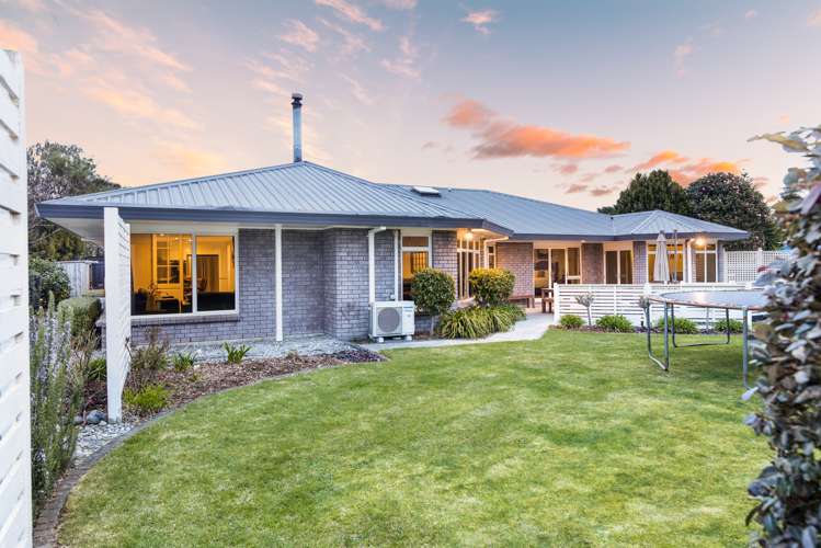 45 Campbell Street Leamington_26