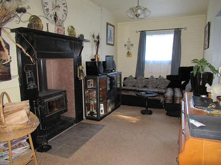 747 Tora Road Tora_2