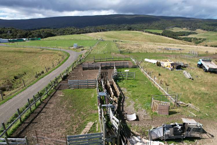 300 Waterhouse Road Orepuki_6