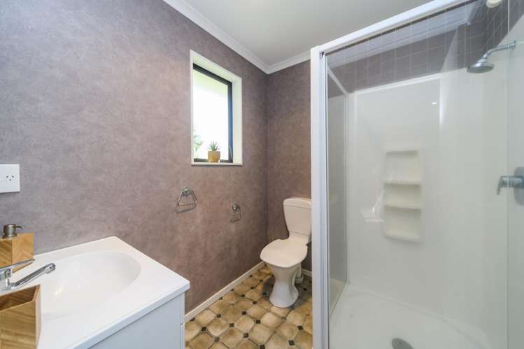 4 Boston Parade Kelvin Grove_14