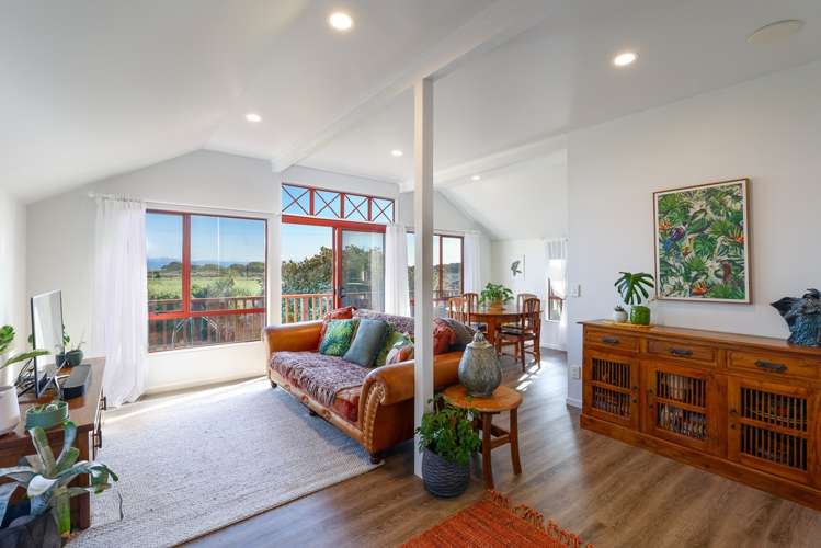 8 Seafield Terrace Glenduan_2