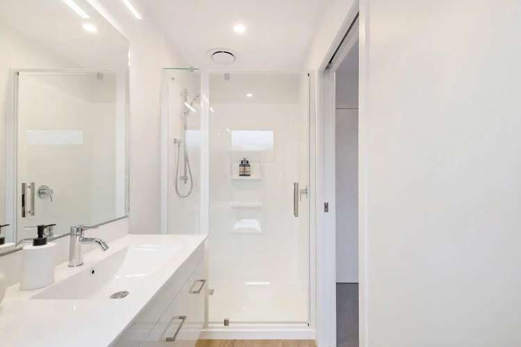 50 Muster Road Jacks Point_5