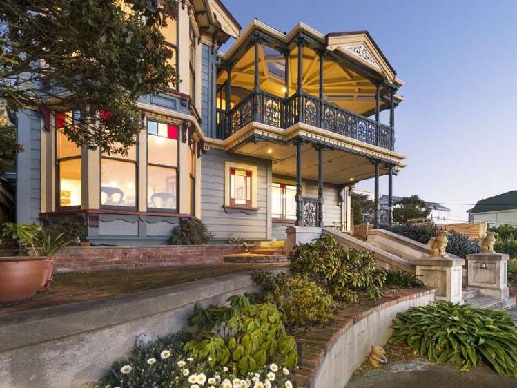 3 Doctors Common Mount Victoria_1