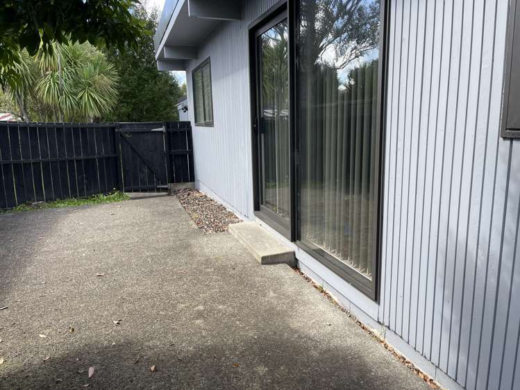 1/29 Camelot Place Glenfield_9