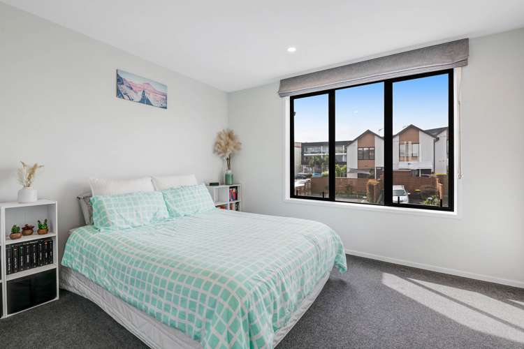 4 Orca Drive Stanmore Bay_13