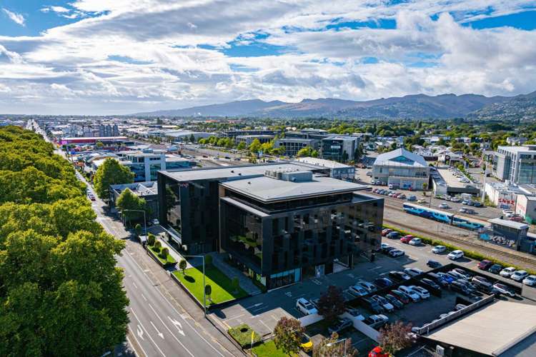 12 Moorhouse Avenue Addington_4