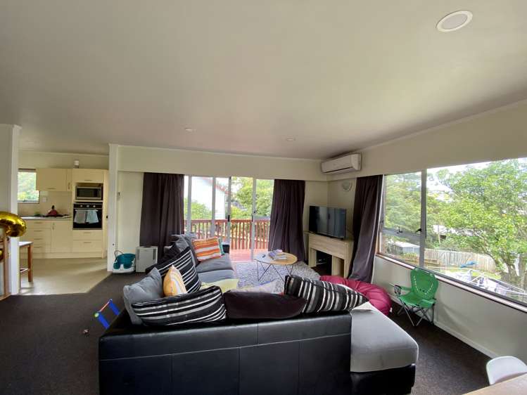 27 Amorino Drive Red Beach_6