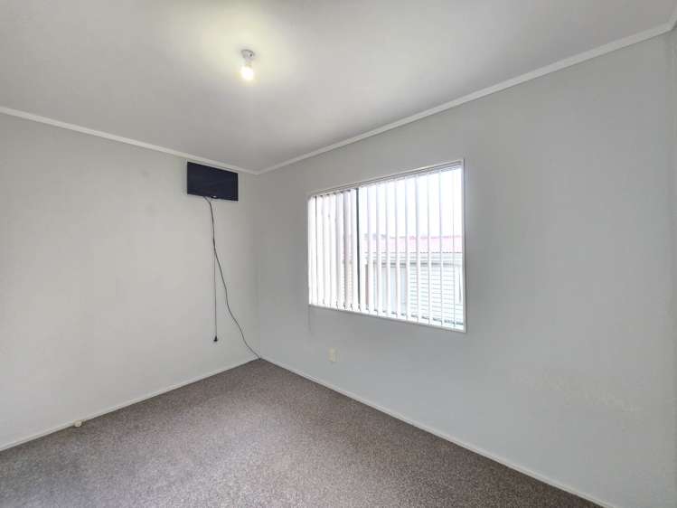 12A Grantham Road Papatoetoe_6