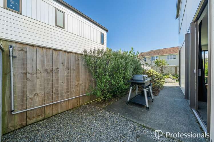 11 Ron Deal Way Epuni_17